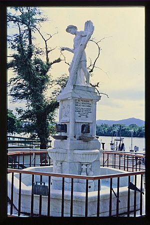 Canecutters Memorial, 1999.jpg