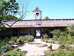 Casa de Estudillo - cupola from interior courtyard