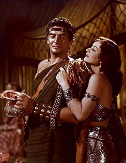 Color photograph of Victor Mature and Hedy Lamarr as Samson and Delilah