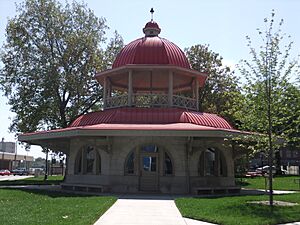 Decatur, IL Transfer House in Central Park