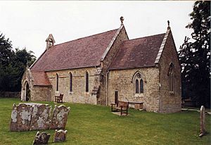 Holy Cross, Binstead - geograph.org.uk - 1174110.jpg