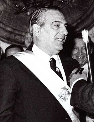 LastiriPresidente (cropped)