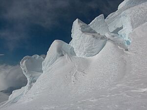 Seracs-Tangra-Mountains