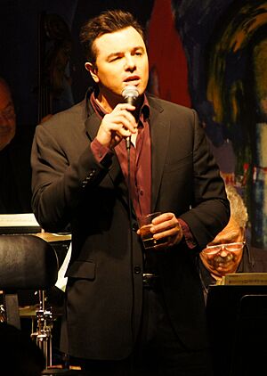 Seth MacFarlane singing photo by James DeFrances 2015