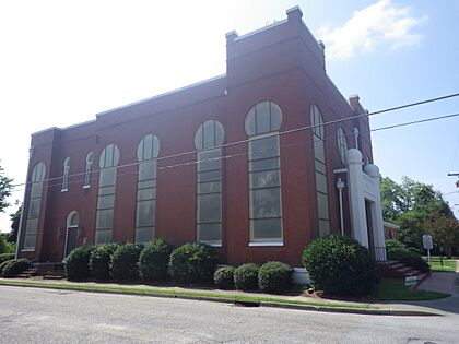 Temple Sinai from Church St and Hampton St.JPG