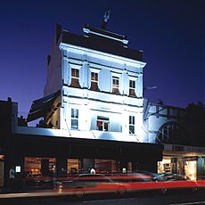 White Horse Hotel Surry Hills 001