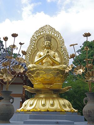 久米寺の大日如来像 Dainichi-nyorai(Vairocana) image in Kume-dera 2013.6.24 - panoramio