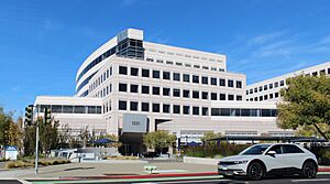 1001 E. Hillsdale Blvd.jpg