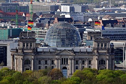13-04-29-potsdamer-platz-by-RalfR-49