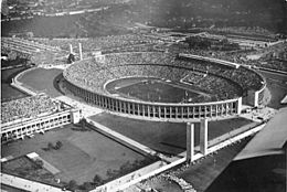 Bundesarchiv Bild 183-R82532, Berlin, Olympia-Stadion (Luftaufnahme)