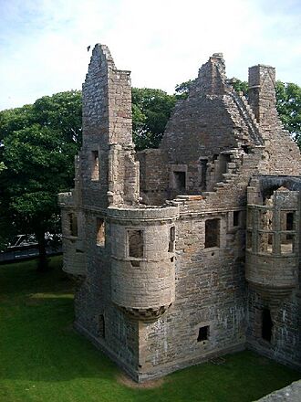 Earl's Palace, Kirkwall - geograph.org.uk - 82810.jpg