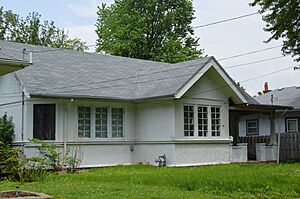 Edwardsville Chapter House