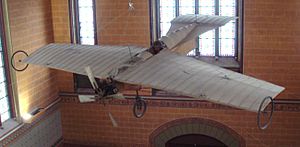 Esnault-Pelterie airplane 1906
