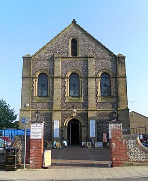 Former Trinity Congregational Chapel (now Nineveh House), Arundel (NHLE Code 1277924)