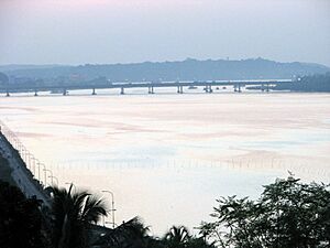 Goa Mandovi Bridge view from Ribandar 10-25-2008 6-14-02 PM
