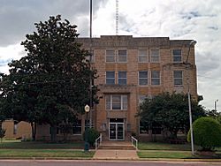 Jefferson County Courthouse in Waurika c. 2014