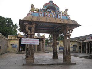 Kamba Ramyanam Mandapam at The Ranganathasamy Temple, Srirangam