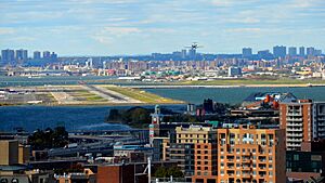 LA GUARDIA AIRPORT,QUEENS, NY ,USA - panoramio