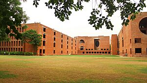 Louis Kahn Plaza, IIM Ahmedabad