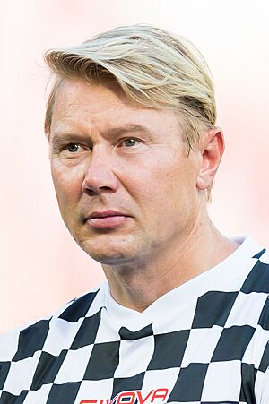 Mika Häkkinen Champions for Charity 2016-07-27.jpg