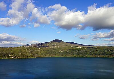 Monte Cavo Visto da castel gandolfo