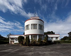 Musick Memorial Radio Station Auckland NZ 2009