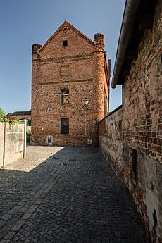 SM Góra Baszta zamkowa ID 591009