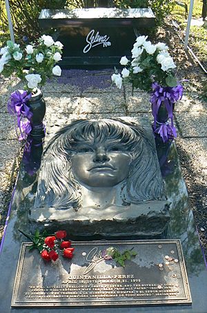 Selena Quintanilla-Perez's grave