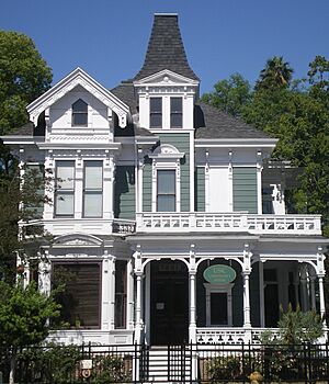 USC Community House