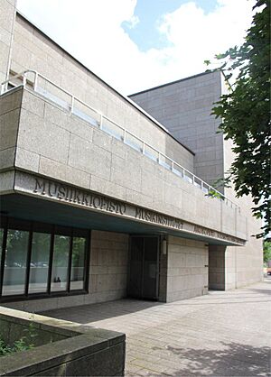 Vantaan musiikkiopisto - Tikkurilan kirjastotalo - 2. krs - Tikkurila - Vantaa - m