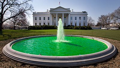 White House fountain dyed green for Saint Patrick's Day 2011