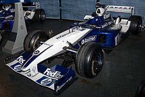 Williams FW25 front-left 2017 Williams Conference Centre.jpg