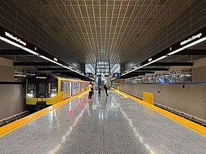 Wilshire La Cienega Station Platform 2