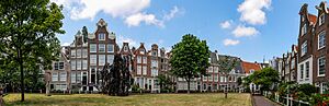 Amsterdam (NL), Begijnhof -- 2015 -- 7215-8