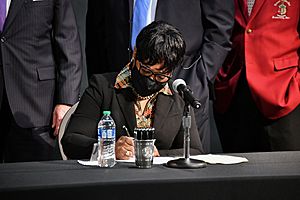 Bill Signing at Bowie State - 51000478795