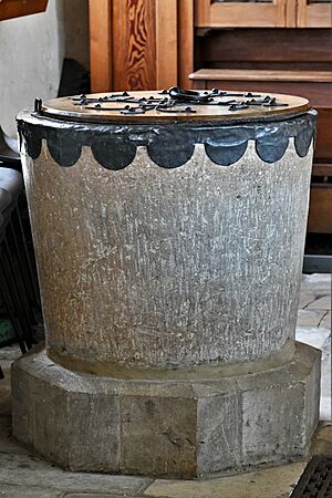 Bledington, St. Leonard's Church- c12th tub font (geograph 7234034)