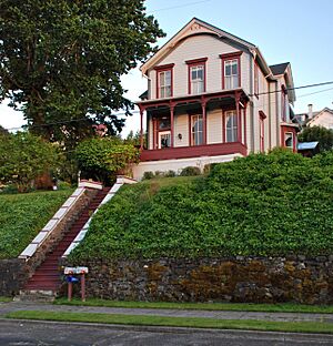 Captain J.H.D. Gray House - Astoria, Oregon