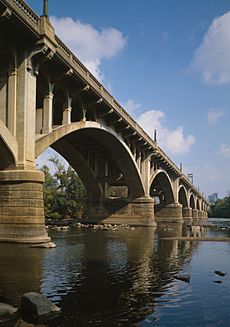 Gervais Street Bridge, Gervais Street spanning Congaree River, Columbia (Richland County, South Carolina)