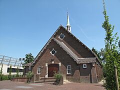 Hardinxveld-Giesendam, kerk2 foto7 2010-06-27 14.38