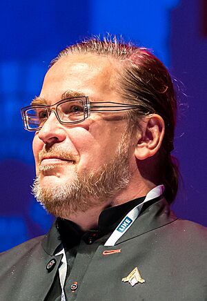 Jyrki J.J. Kasvi, at the Hugo Award Ceremony, at Worldcon 75 in Helsinki 2017 (cropped).jpg