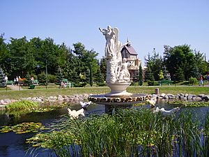 Licheń Stary-fontanna