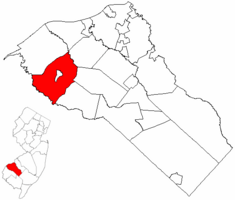 Woolwich Township highlighted in Gloucester County. Inset map: Gloucester County highlighted in the State of New Jersey.