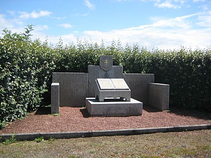 Monument Leclerc Domalain