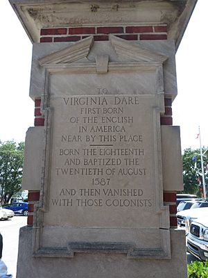 Monument to Virginia Dare, Manteo, Roanoke Island, North Carolina (14460526565)