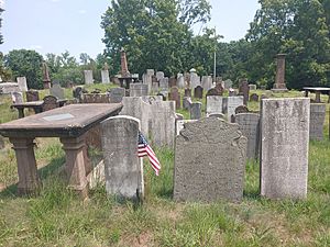 OverlookingWethersfieldVillageCemetery2