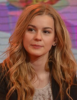 Portrait of Emmelie de Forest in 2013 (01).jpg