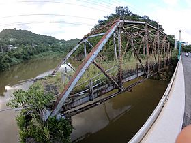 Puente La Plata mitad de Bayamon