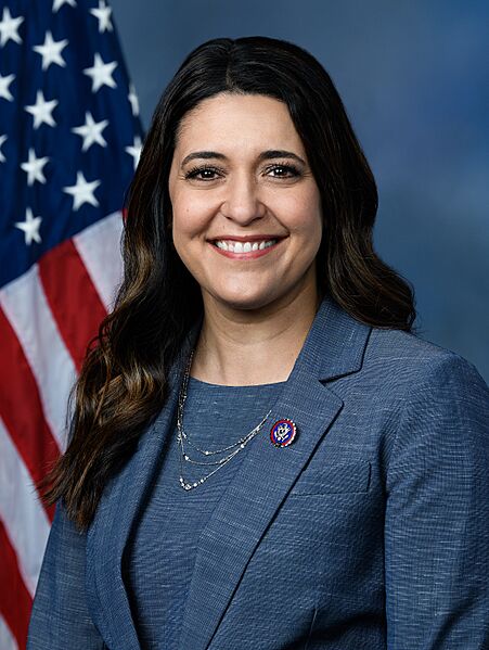 Rep. Stephanie Bice, 117th Congress (cropped)