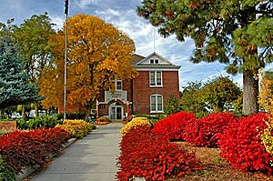 Sherman County Courthouse (Sherman County, Oregon scenic images) (sheD0059)
