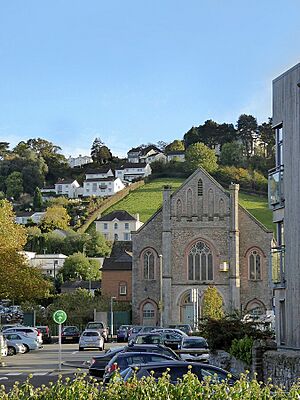 St Leonard's Church, Newton Abbot - geograph.org.uk - 4735370